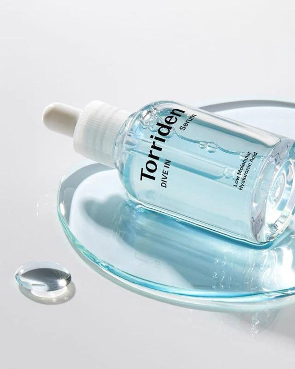 Torriden DIVE-IN Low Molecular Hyaluronic Acid Serum 50ml - serum texture - Korean skincare from 2M Beauty
